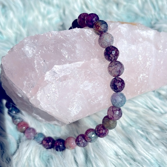 Gorgeous Multi Coloured Agate Necklace with Sterling Silver Clasp - Picture 9 of 14